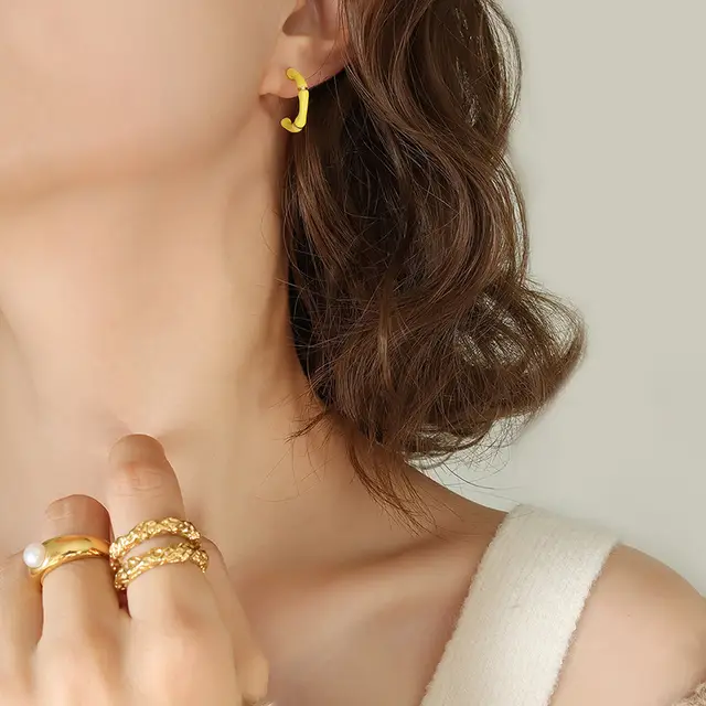 Aretes verdes