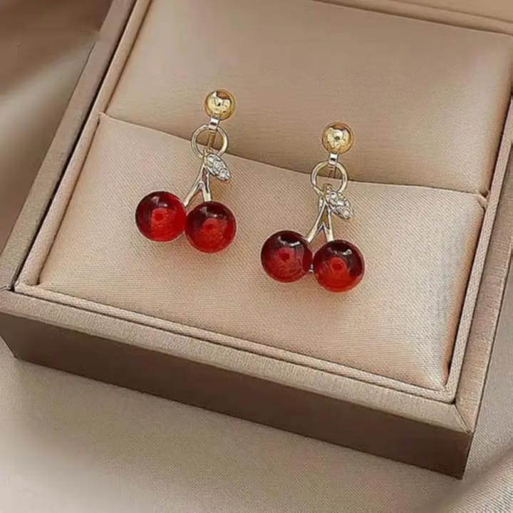 Aretes de cerezas
