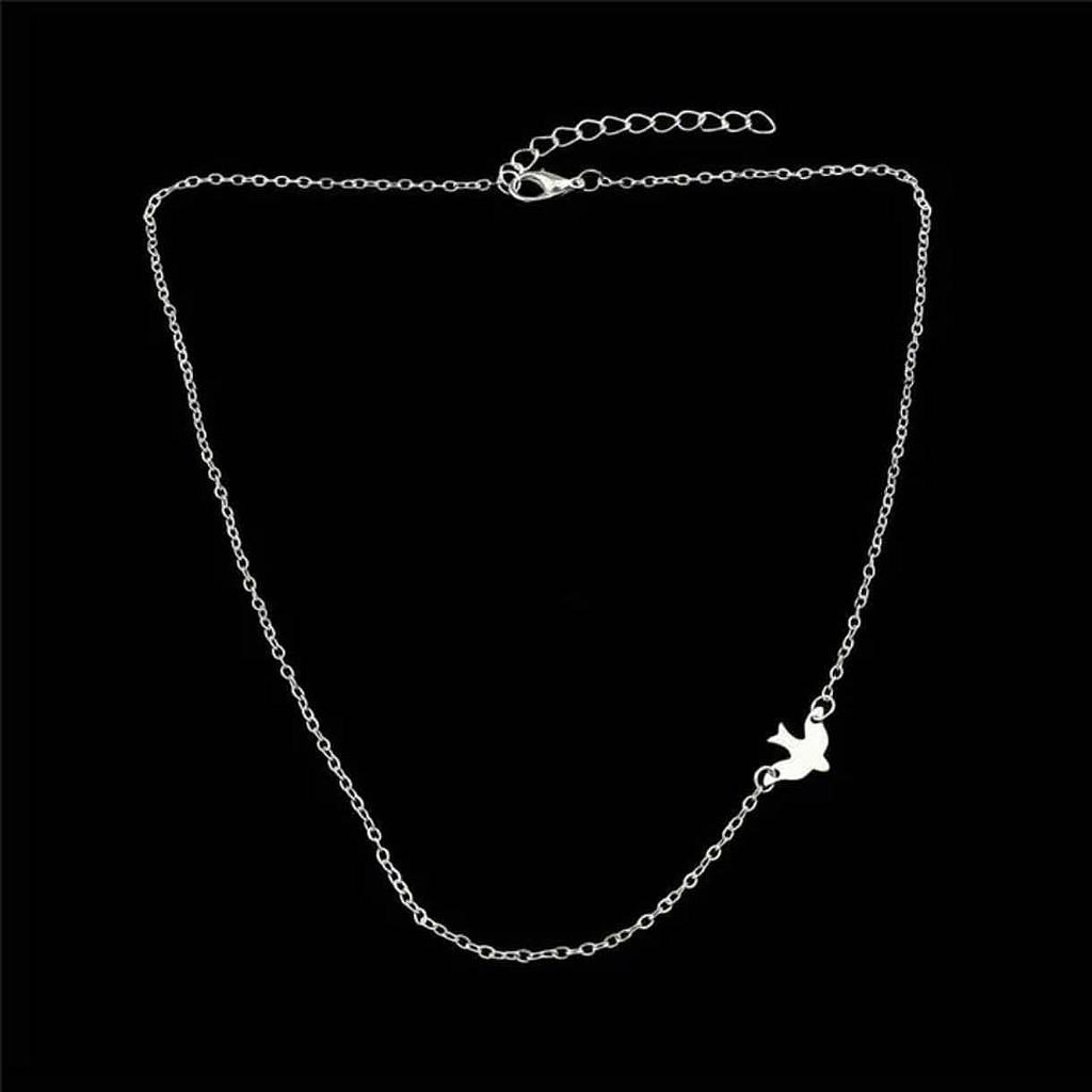 Collar de golondrina plateada