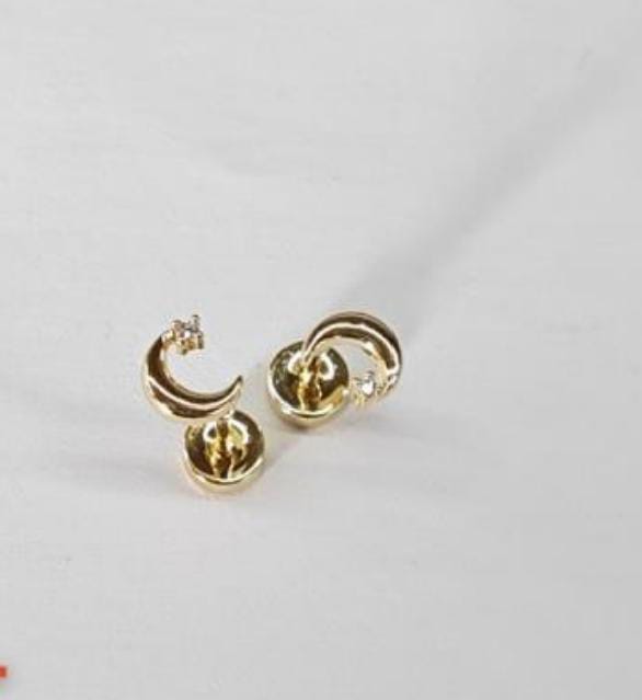 Piercing de luna y estrella